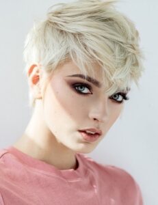 Beauty,Portrait,Of,Fashion,Blond,Model,In,Messy,Short,Hair