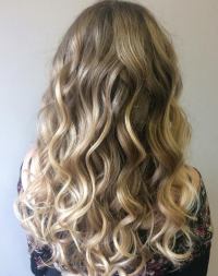 Curly-hair-at-Blakes