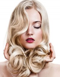 wavy-prom-hair